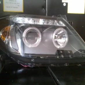 Toyota Hilux D4D Headlamps with Daytime Running Lights