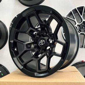 Toyota Hilux Fortuner 18inch GR rims
