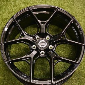 19inch Vossen rims